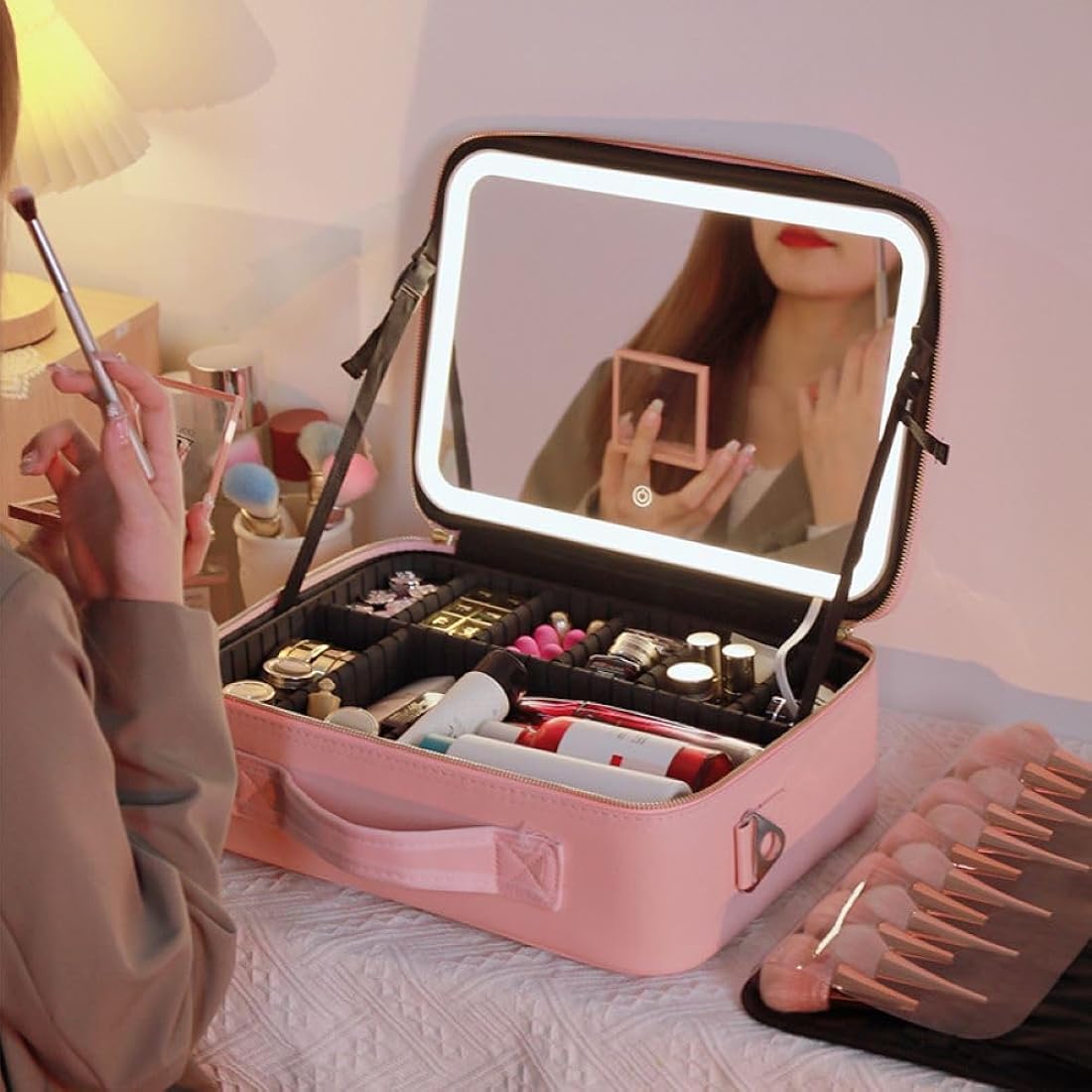 Makeup Bag with LED Mirror Travel Makeup Case for Women and Makeup Artists Cosmetic Organizer Large Make up Bags
